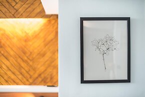 Phaedra Hideaway Suite Near Acropolis by Cloudkeys