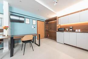 Phaedra Hideaway Suite Near Acropolis by Cloudkeys