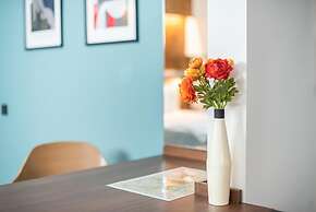 Phaedra Hideaway Suite Near Acropolis by Cloudkeys