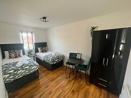 Remarkable 3-bed House in Cambridge