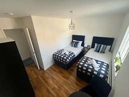 Remarkable 3-bed House in Cambridge