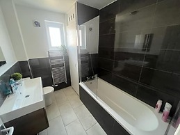 Remarkable 3-bed House in Cambridge