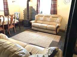 Cottage on Exmoor - Sleeps 8 & Parking