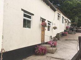 Cottage on Exmoor - Sleeps 8 & Parking