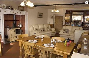 Charming 3-bed House on Exmoor