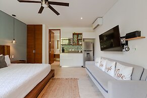 Room fully equipped Spa and gym free