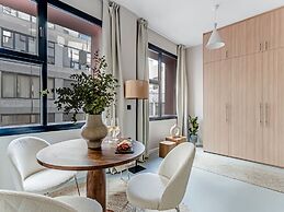 Sanders Port - Simple Studio Near Piraeus Port