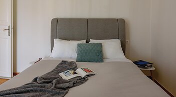 Ryze Apartments airport by Airstay