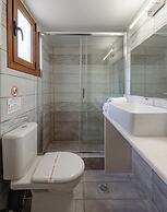 Ryze Apartments airport by Airstay