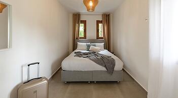 Ryze Apartments airport by Airstay