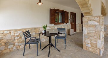 Ryze Apartments airport by Airstay