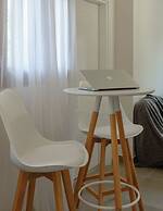 Ryze Apartments airport by Airstay