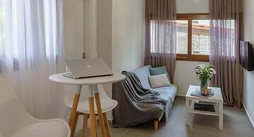 Ryze Apartments airport by Airstay