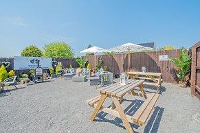 Waterfall Country Escape