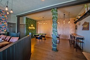 Waterfall Country Escape