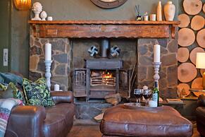 Waterfall Country Escape