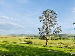 Waterfall Country Escape