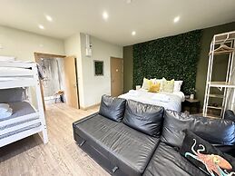 Waterfall Country Escape