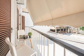 Philippos Acropolis Home by Cloudkeys