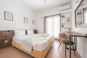 Philippos Acropolis Home by Cloudkeys