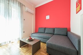 Stylish Home in Koukaki by Cloudkeys