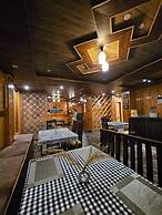 The Black Morel Hotel & Restaurant