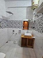 The Black Morel Hotel & Restaurant