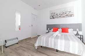 LooP Las Ventas - Adults Only