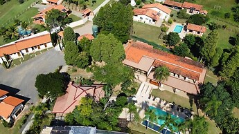 Villa Pinhais Hotel e Eventos