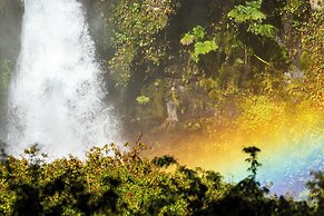 Park Lake Luxury Hotel