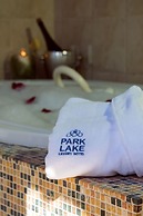 Park Lake Luxury Hotel