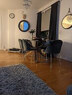 Stylish 2-bed Apartment in Central Stockholm