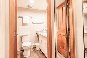 Whistler Vacation Club Lake Placid Lodge - 113