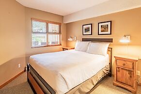 Whistler Vacation Club Lake Placid Lodge - 108