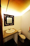 Rio Tico Safari Lodge