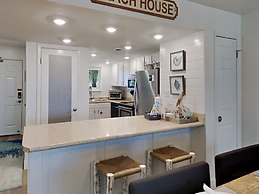 Driftwood Towers #1F - Palm View