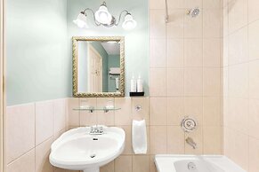 The Arlington Hotel, Bw Signature Collection