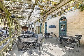 The Arlington Hotel, Bw Signature Collection