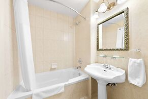 The Arlington Hotel, Bw Signature Collection