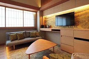 KAYA Kyoto Nijo Castle, BW Signature Collection by Best Western