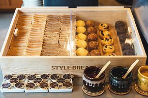 KAYA Kyoto Nijo Castle, BW Signature Collection by Best Western