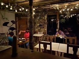 La Colmena Eco Lodge