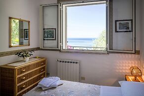 Apartment Milos With Nice Terrace sea View Residence Cicladi