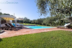 Alghero Villa Angelica, With Swimming Pool for Exclusive use 500 m Fro