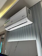 Privet Near Downtown Kh&sh