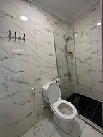 Privet Near Downtown Kh&sh