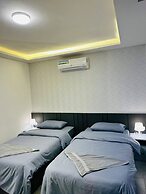 Privet Near Downtown Kh&sh