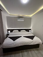 Privet Apartment 37 for Three Near Downtown Kh&sh