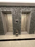 Privet Apartment 37 for Three Near Downtown Kh&sh