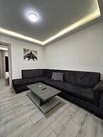 Privet Apartment 37 for Three Near Downtown Kh&sh